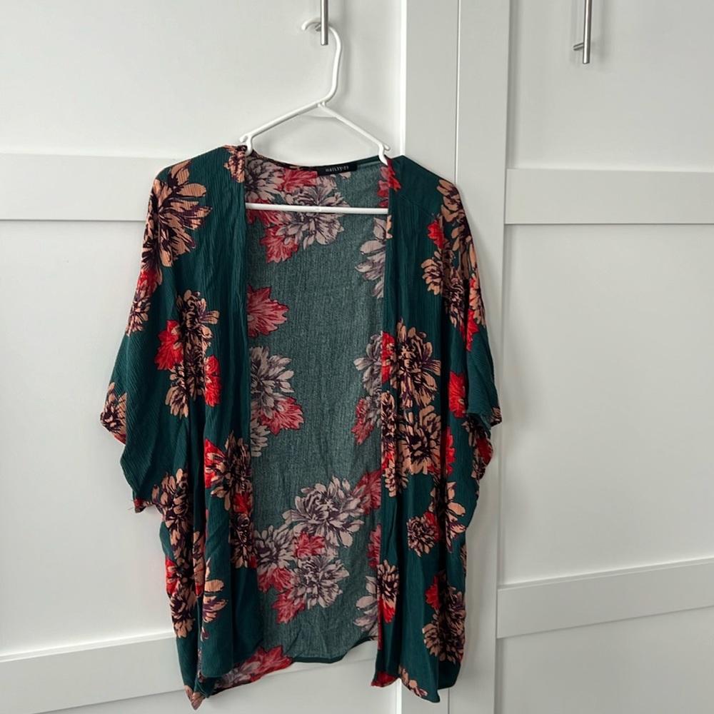Floral kimono